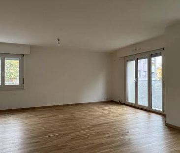 Logement rénové de 3.5 pièces au 1er étage - Photo 2