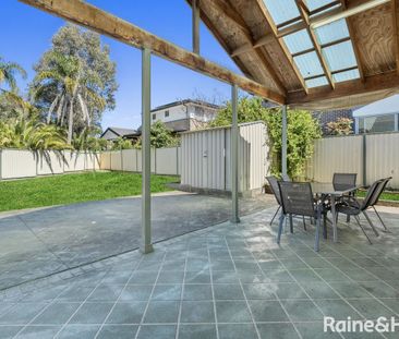 Beautiful Family Home with Great Location - Photo 4