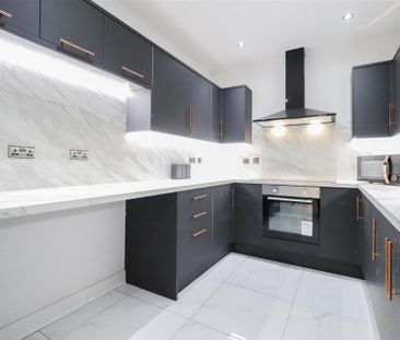 1 bedroom in a house share to rent - Photo 6