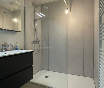 Appartement te huur - Photo 1