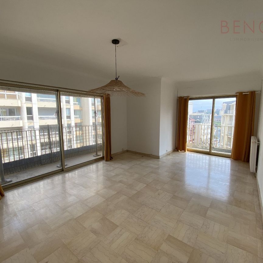 Location Appartement 4 pièces 102m² BIARRITZ 64200 - Photo 1