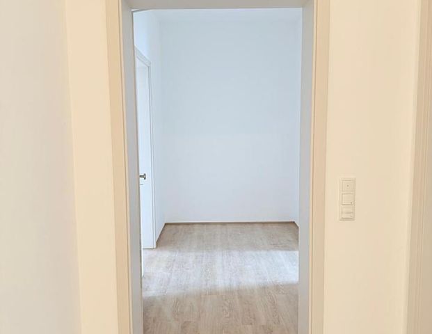2 Zimmer Wohnung mit Balkon - Foto 1