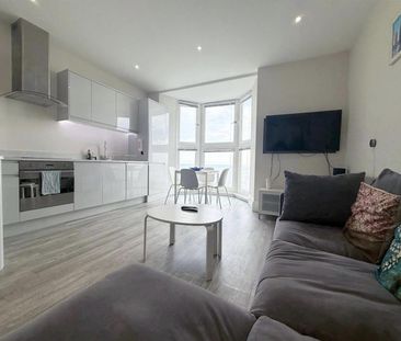 Kings Road, Brighton - Photo 2