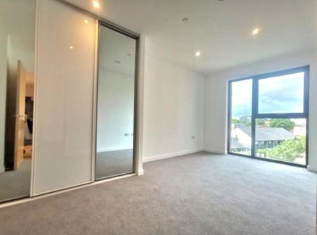 2 bedroom flat to rent - Photo 4