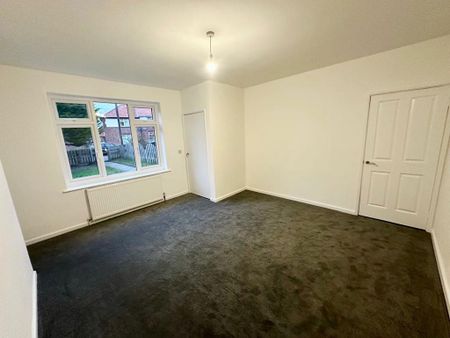 3 bedroom terraced house to rent - Photo 4