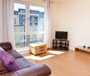 1 bedroom flat to rent - Photo 2