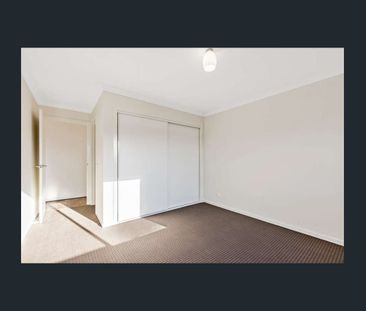 Wyndham Vale - Photo 2