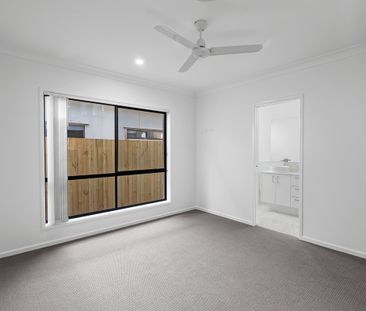 Spacious Modern House waiting for you ! - Increasing to $690 per we... - Photo 5