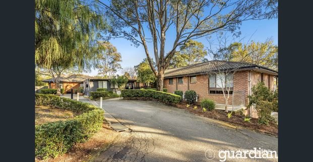 Prestigious 5 Bedroom Acreage Home on 5+ Acres in Glenhaven - Contact Conor on 0418 215 212 for open inspection - Photo 1