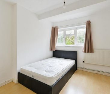 3 bedroom maisonette to rent - Photo 5