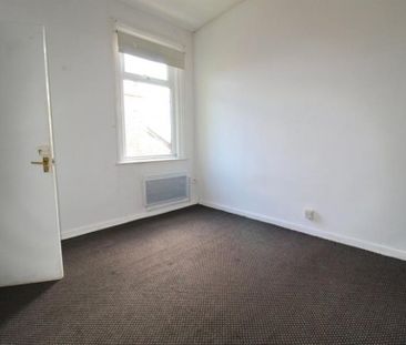 1 Bedroom Apartment To Let - Photo 6