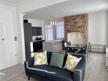 1 bedroom in a house share to rent - Photo 5