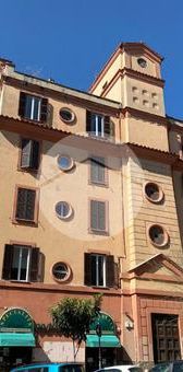 Trilocale in affitto - Photo 1