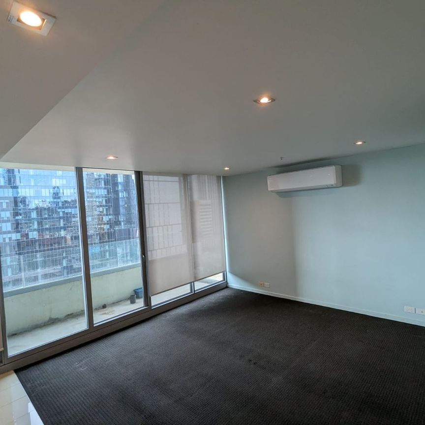 Stylish One-Bedroom Apartment at Eifel Apartments! - Photo 1