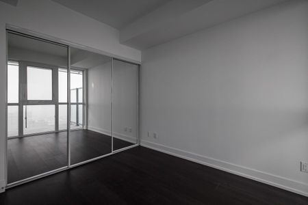 For Lease - 7 Grenville Street Unit# 4606, Toronto, Ontario - Photo 4