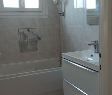 Appartement à louer 2 pièces • Marignane - Photo 1