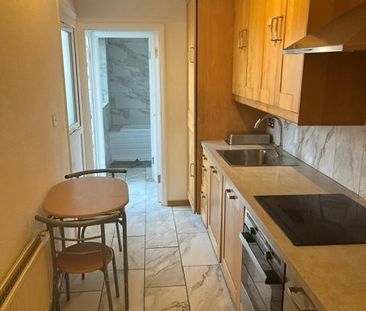 3 bedroom house to rent - Photo 3