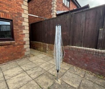 3 bedroom detached house to rent - Photo 3