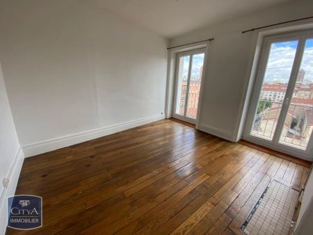 Appartement à louer 4 pièces 74.86m² - Photo 2