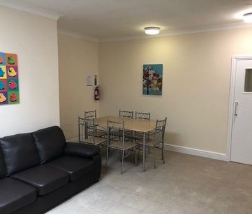 Room in a Shared Flat, Golders Green Road, NW11 - Photo 6