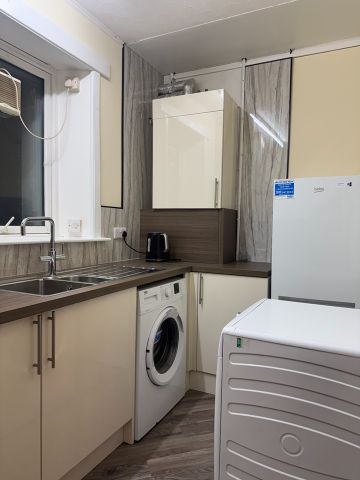 2 Bed Flat, Tullos Place, AB11 - Photo 5