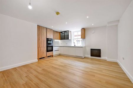 Second-Floor Two-Bedroom Apartment | The Banking Quarter, Bristol - Photo 5