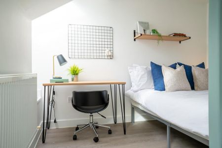 1 bedroom in a house share to rent - Photo 3