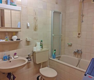 Obergeschosswohnung in zentraler Lage! - Photo 4