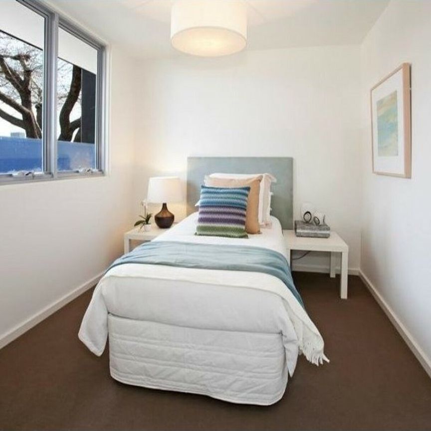 Perfect City Living - Photo 1