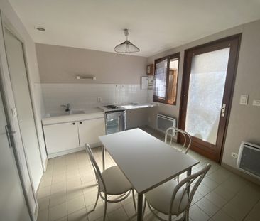 Location Appartement 1 pièce 20m² LE CREUSOT 71200 - Photo 4