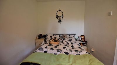 3 bedroom House in Queenswood Gardens, Leeds - Photo 4