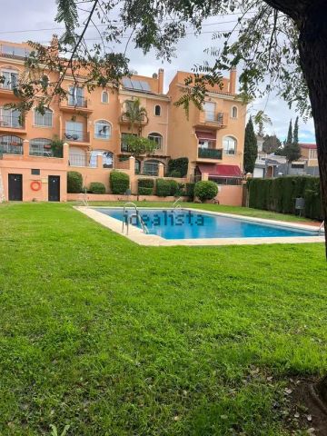 Alquiler de chalet adosado en Calle Topacio, 7 - Photo 5