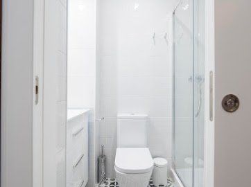 Bright double room in Calle Valencia, Eixample - Photo 2