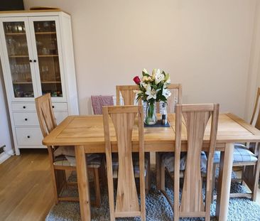 2 Bed Terraced House, Hardy Close, SE16 - Photo 3