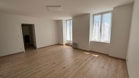 Location Appartement 4 pièces 82m² COUX 07000 - Photo 3
