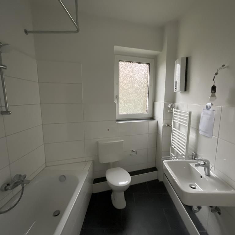 3-Zimmerwohnung mit großem Bad - Photo 1