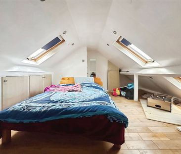 Priory Road, Hounslow, Middlesex, TW3 2RA - Photo 5