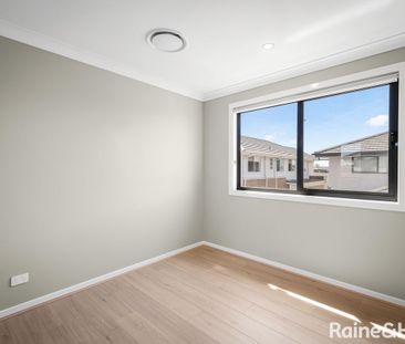 Brand New Four Bedroom Family Home In Prime Location! - Photo 6