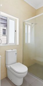 Spacious Family Home - Large block - Photo 4