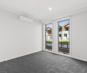 8 Camellia Walk, Kalkallo, Vic 3064 - Photo 4