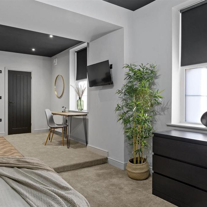 Studio to rent - Photo 1