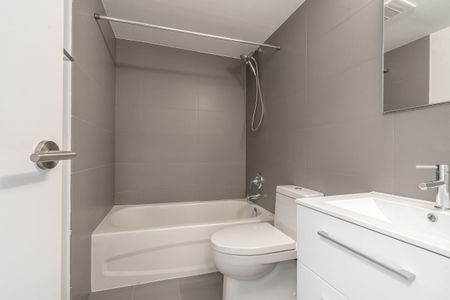 230 Oak Street - Photo 5