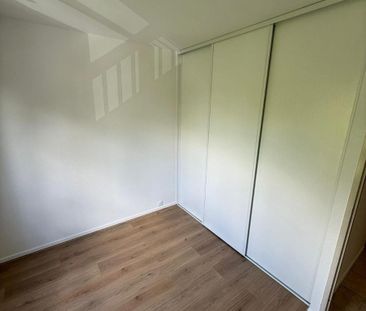 Location Appartement 3 pièces 65m² DECINES CHARPIEU 69150 - Photo 2