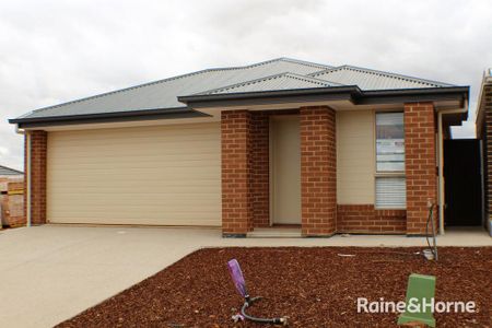 6 Brookfield Street, Blakeview, SA 5114 - Photo 5