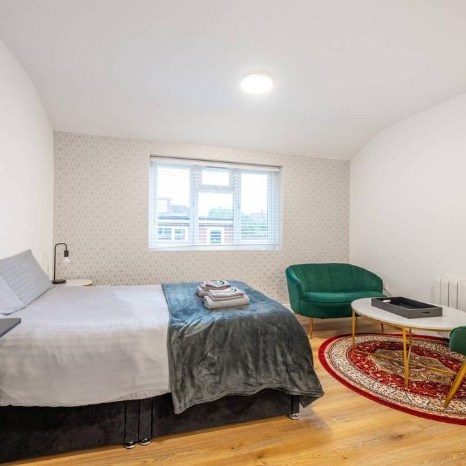 Studio to rent - Photo 1