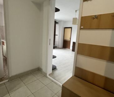 Piata Muncii, - Photo 1