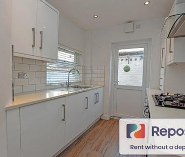 2 bedroom terraced house to rent - Photo 5