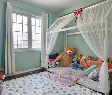 For Lease - 9 Cooperage Lane, Ajax, Ontario - Photo 5