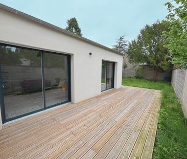 Location Maison 5 pièces 140m² ST JEAN DE BRAYE 45800 - Photo 6