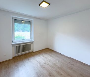 CHARMANTE 2,5 ZIMMER-WOHNUNG IM HOCHPARTERRE - Photo 2
